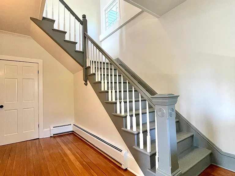 34 Pleasant St #2 — Photo 16