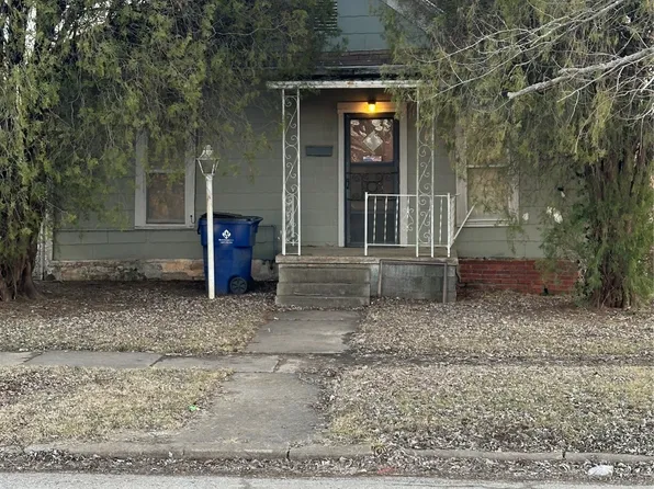 800 E 12th St, Pawhuska, OK 74056