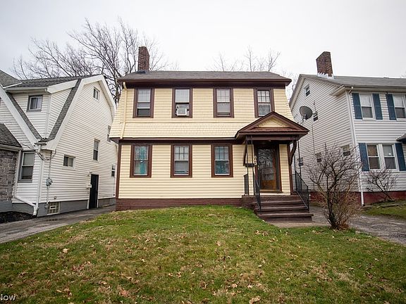 3rd image of 843 Caledonia Ave