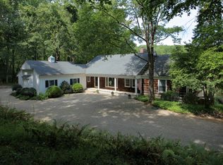 4 Homestead Rd, Califon, NJ 07830