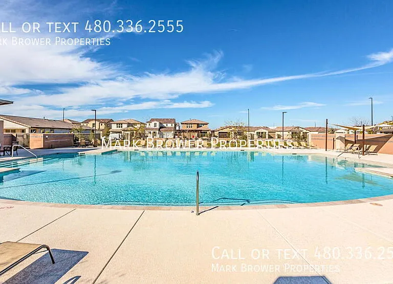 3878 E Oxford Ln — Photo 4