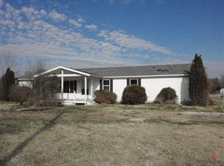 4185 Vinegar Hill Rd, Bedford, IN 47421