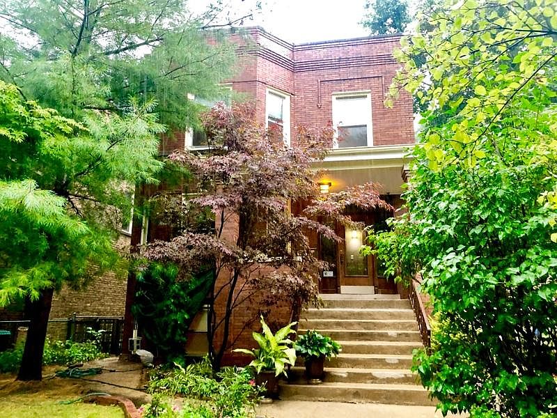 1st image of 2037 W Estes Ave