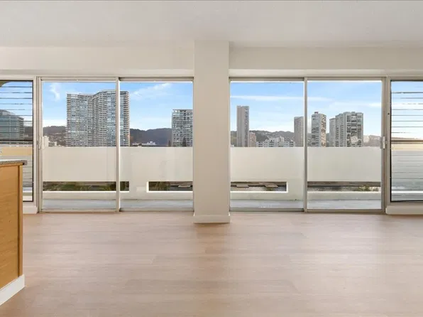 2085 Ala Wai Blvd #73, Honolulu, HI 96815