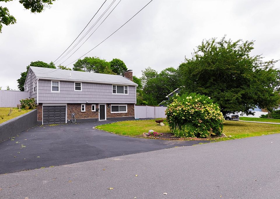 1st image of 12 Madeline Ave