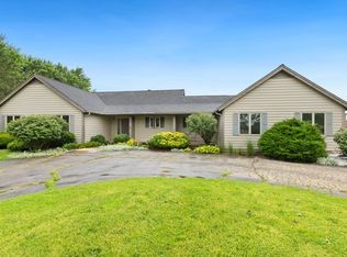 41W580 Rohrsen Rd, Plato Center, IL 60124