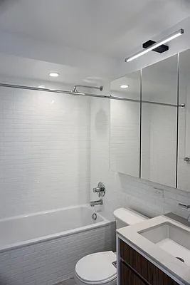 Rented by Greystar | media 8