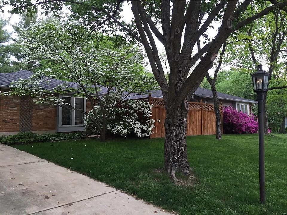 1st image of 471 Graywood Dr