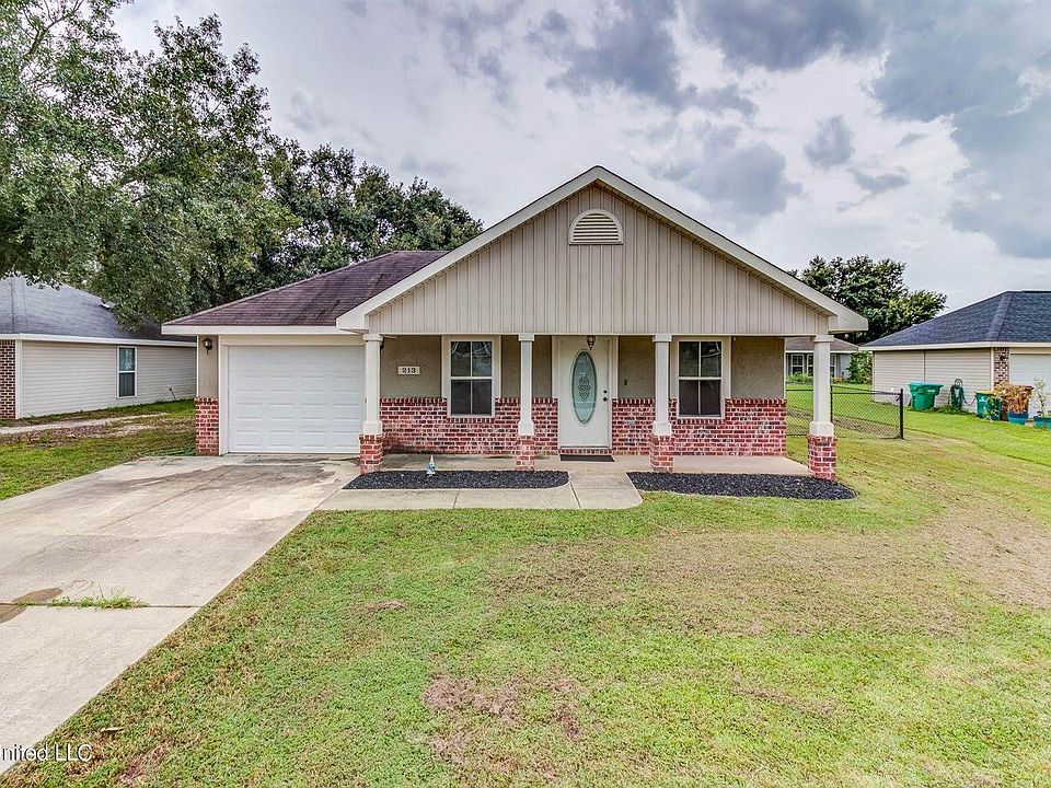 1st image of 213 Lantana Blvd