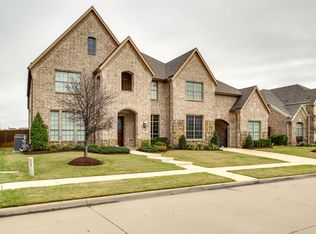 6952 Bridgemarker Drive, Grand Prairie, TX 75054