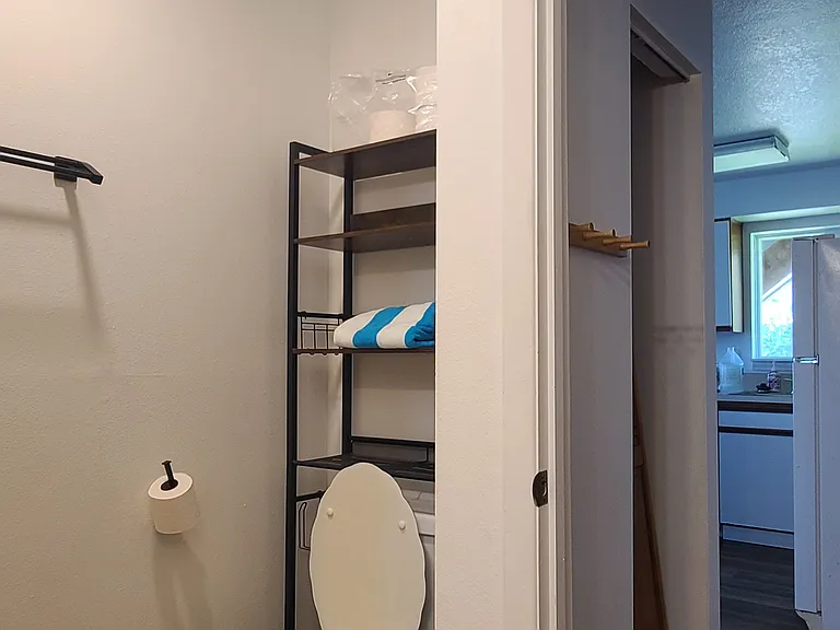 442 SW Coast Ave #442 — Photo 11