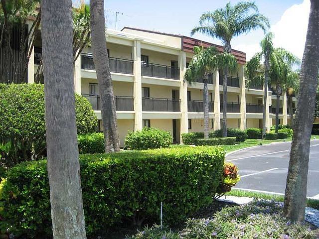1st image of 895 S Gulfview Blvd APT 310