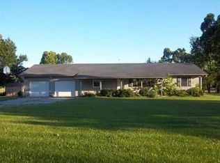 1466 E 559th Rd, Brighton, MO 65617