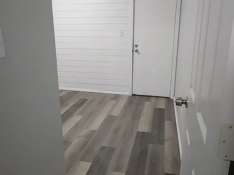 510 S Clayton St #1 — Photo 9