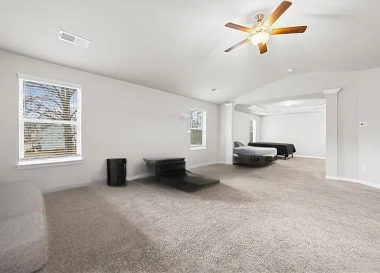 854 Orwell Dr — Photo 23