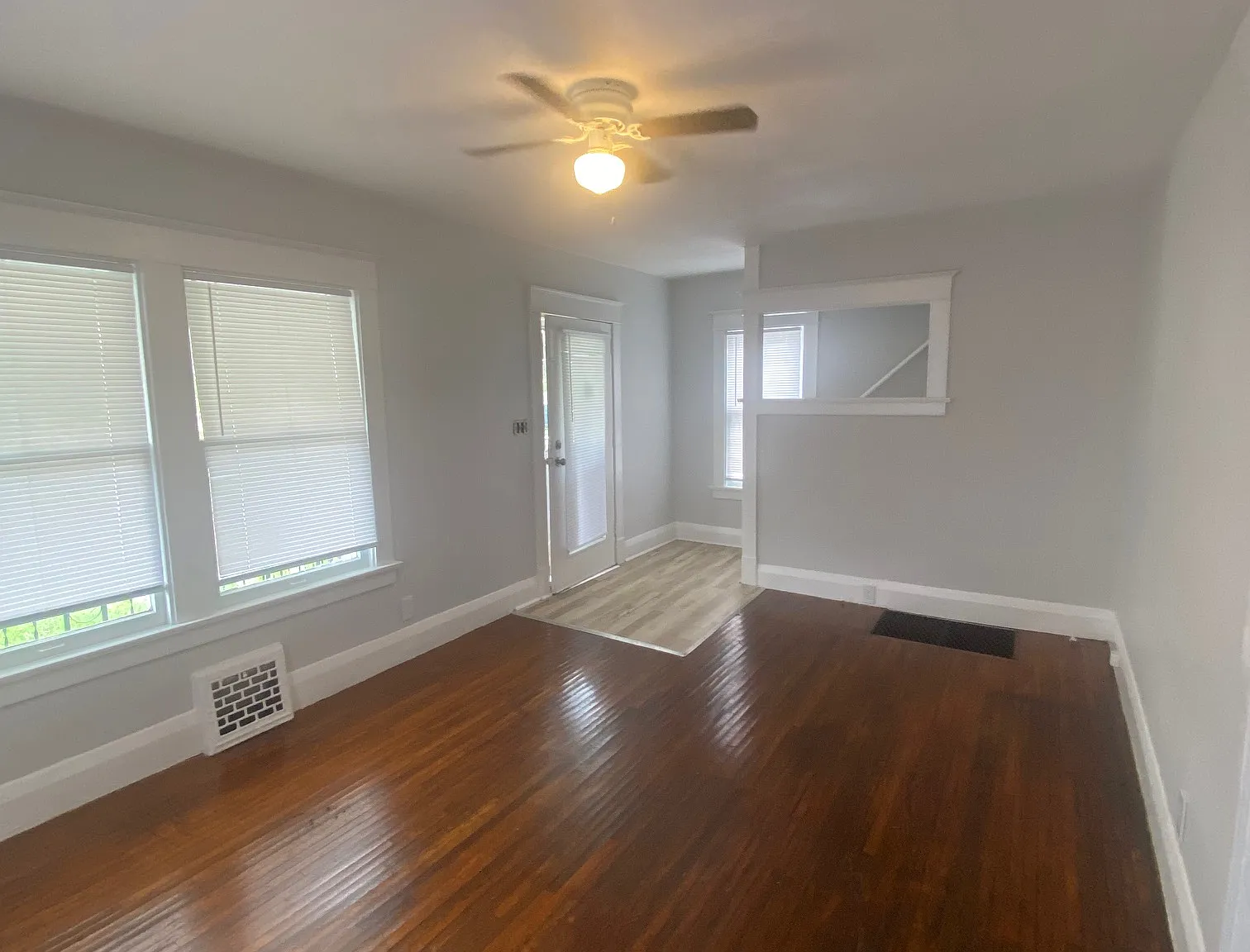 2 bed, 1030 sqft, $995 — Photo 3