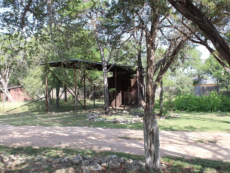 630 Hillsedge Rd — Photo 22