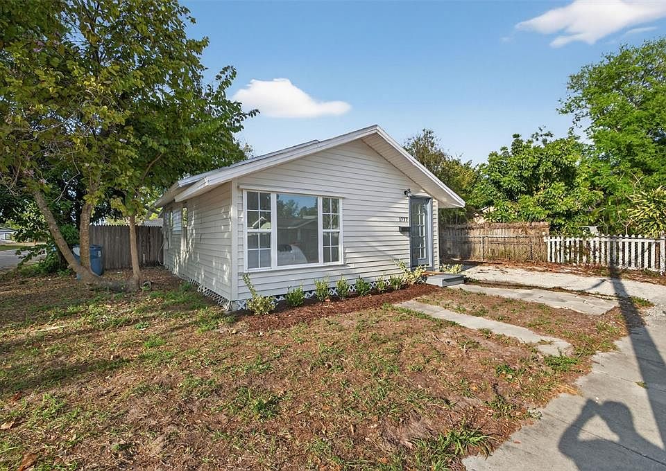 1st image of 1777 28TH AVENUE N