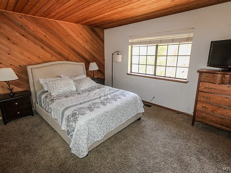 42656 Constellation Dr — Photo 14