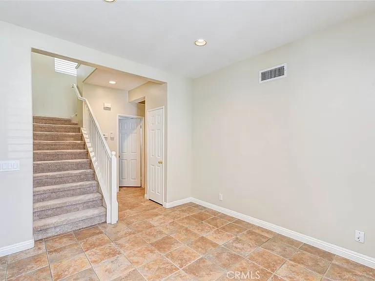 175 Cherrybrook Ln — Photo 13
