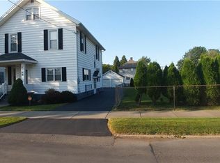 2104 Caroline St, Utica, NY 13502