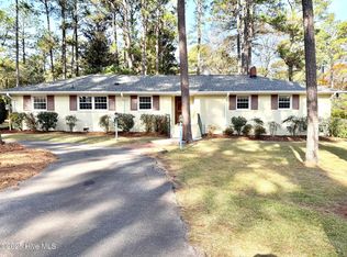 100 Clematis Rd, Southern Pines, NC 28387