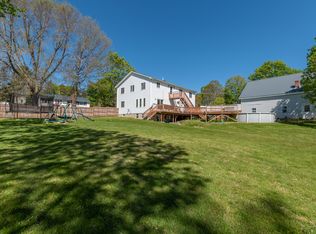 4 Hobson Ave, Veazie, ME 04401
