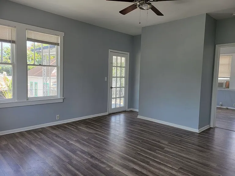 602 NE Housley Ave #4 — Photo 11