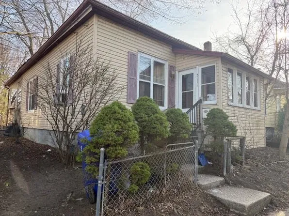 511 66th STREET, Kenosha, WI 53143