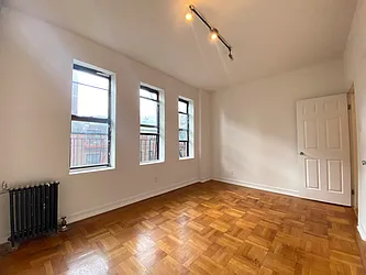 Rented by Lang Realty LLC