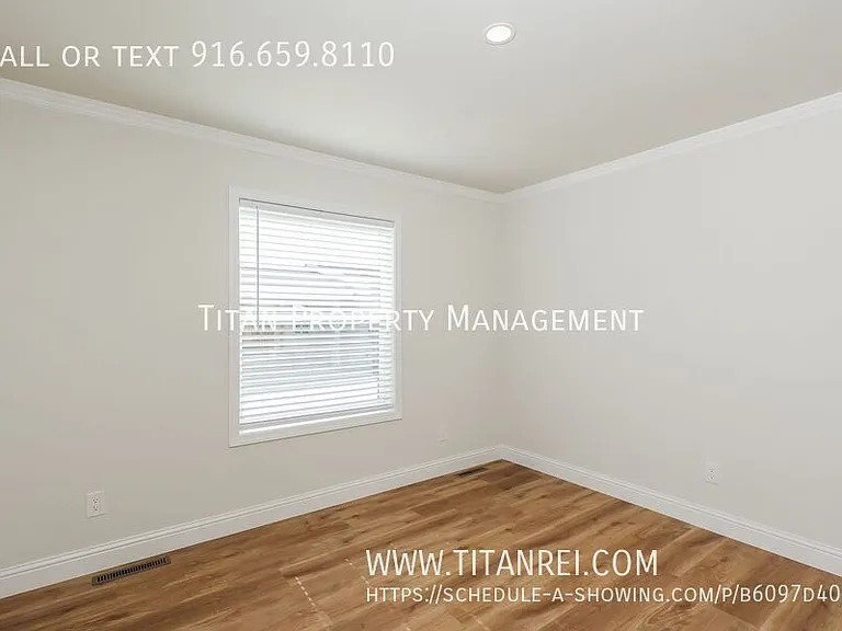 313 Vandenberg Cir #A — Photo 6