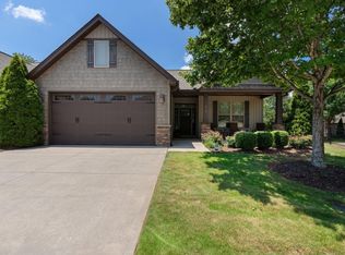 613 Castlestone Dr, Greer, SC 29650