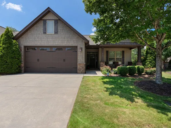 613 Castlestone Dr, Greer, SC 29650
