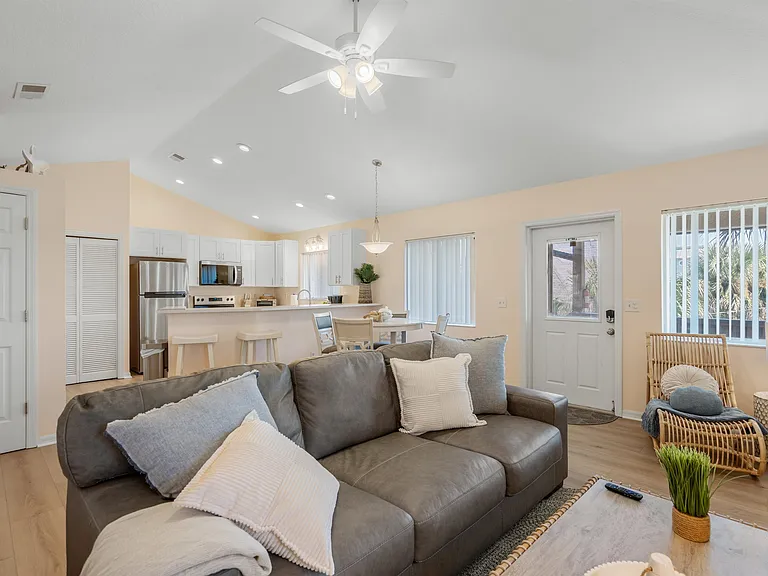 740 A1a Beach Blvd #B — Photo 11