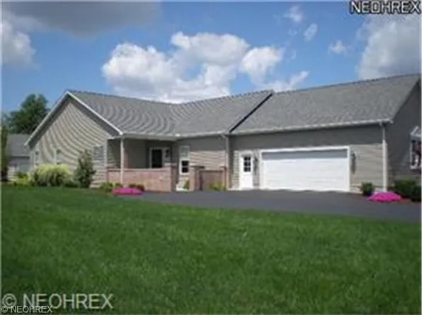 225 Palmer Cres, Warren, OH 44484