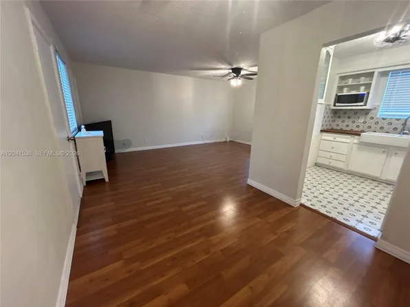 1717 Rodman St APT 18, Hollywood, FL 33020