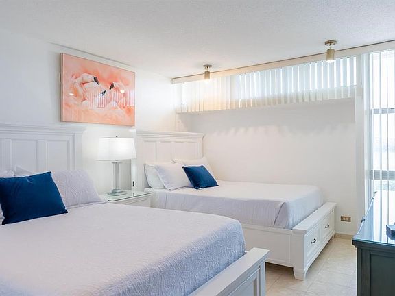 5th image of 6165 Avenue Isla Verde #669
