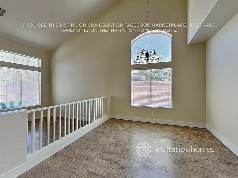 2745 Rebano St — Photo 8