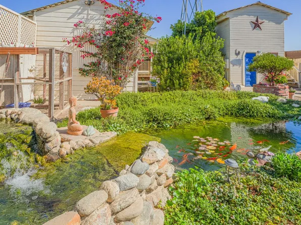 36121 Mile End Rd, Soledad, CA 93960