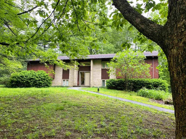 11291 Ridge Knoll Dr, Evansville, IN 47710