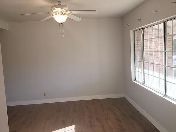 2nd image of 14612 Grayland Ave