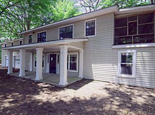 7106 Old Jacksonboro Rd, Ravenel, SC 29470