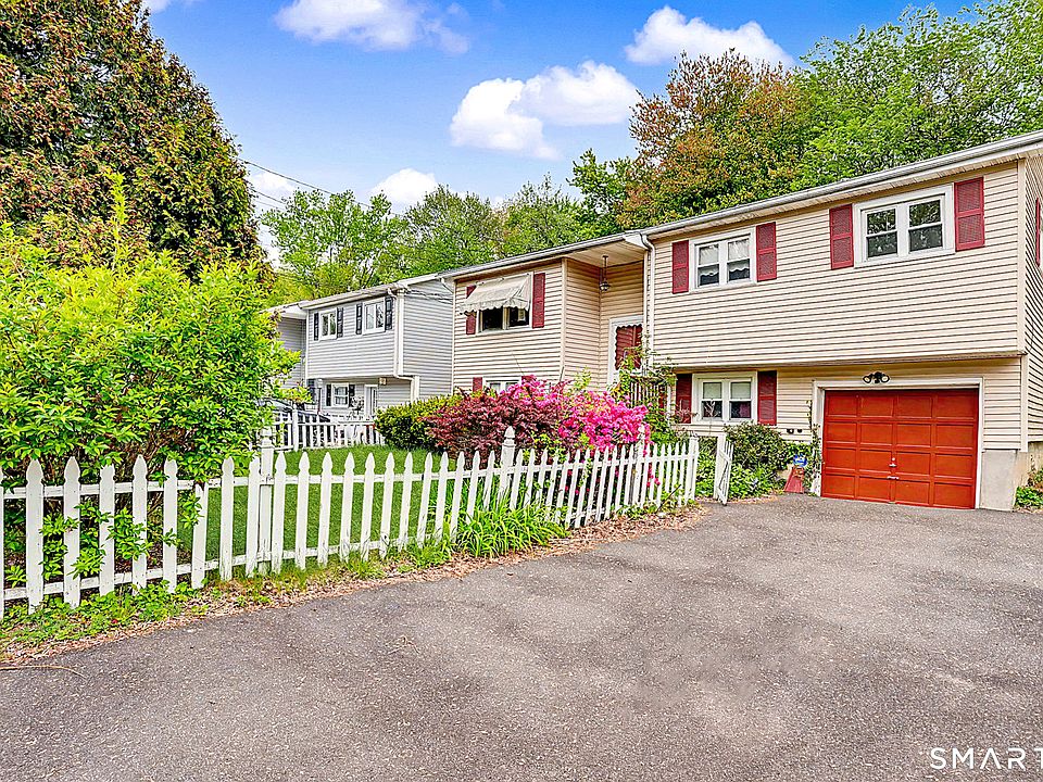 1st image of 61 Marlin Drive