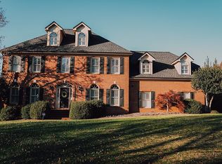 1261 Kensington Dr, Knoxville, TN 37922