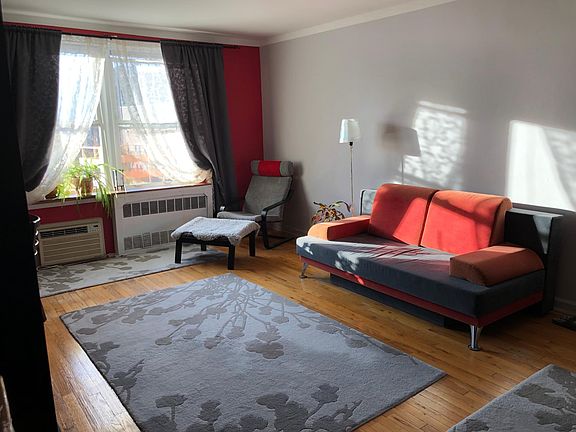 2nd image of 1717 E 18th St APT 6G