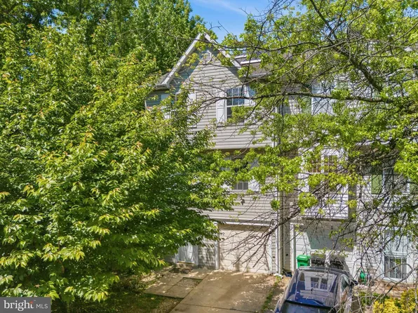3135 Forest Run Dr, District Heights, MD 20747