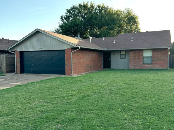 2806 Liberty Ln, Enid, OK 73703