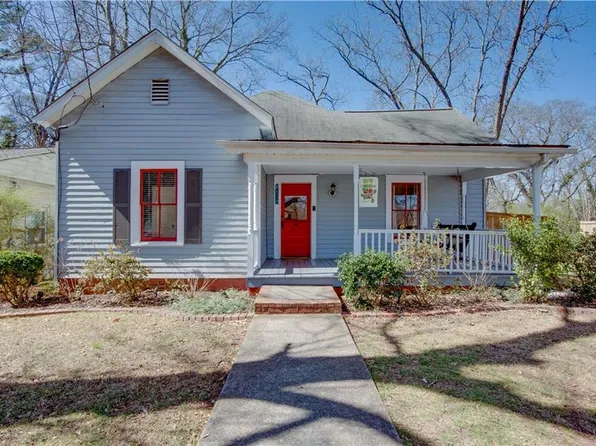 3065 Park St, East Pt, GA 30344
