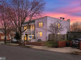 1353 C St SE, Washington, DC 20003