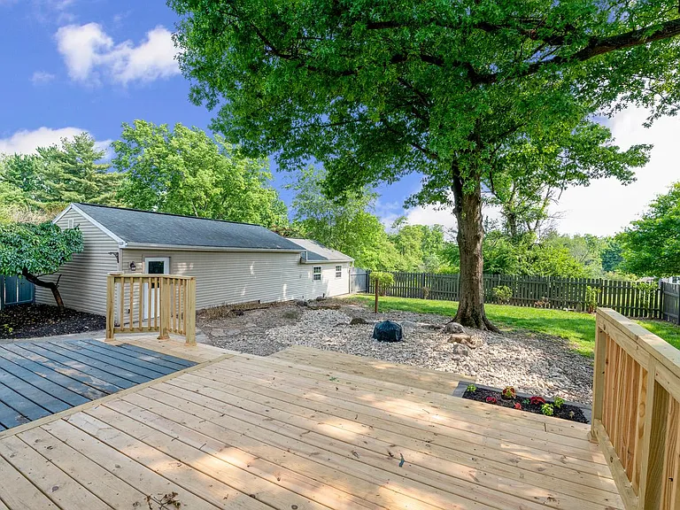 7981 State Rd — Photo 38